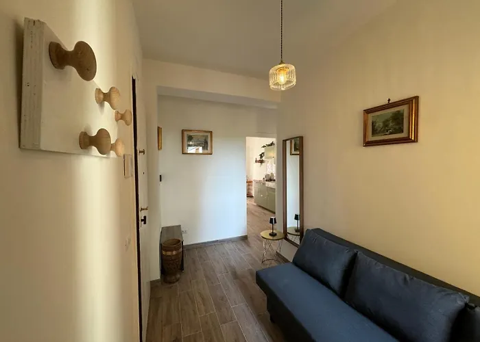Apartment With Balcony In Quiet Rome